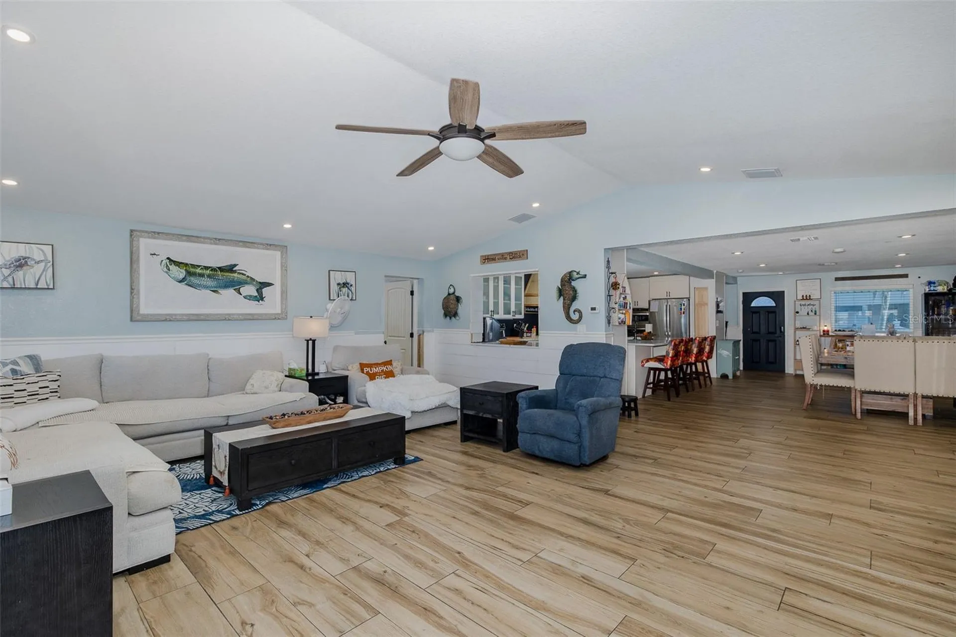 8211 Hayward Lane Port Richey FL 34668