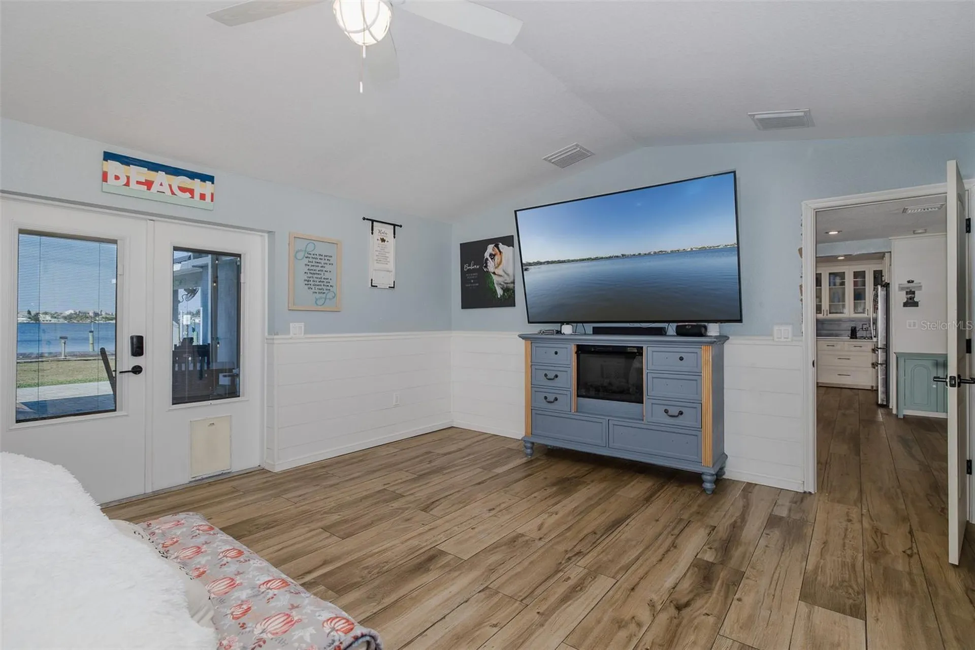 8211 Hayward Lane Port Richey FL 34668