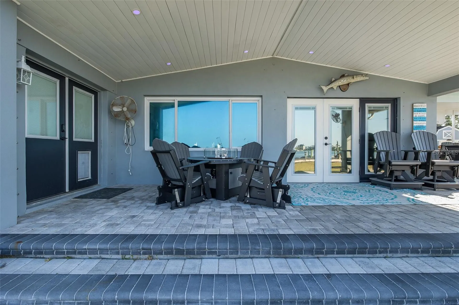 8211 Hayward Lane Port Richey FL 34668