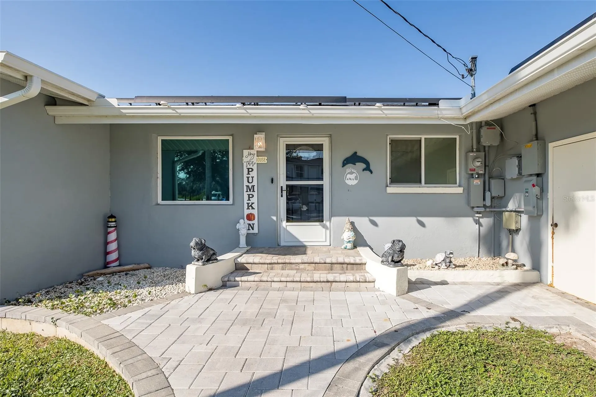 8211 Hayward Lane Port Richey FL 34668