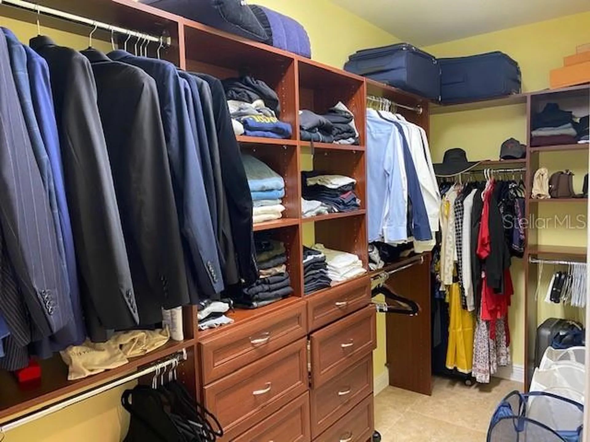 628 Cleveland Street Clearwater FL 33755