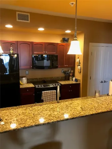628 Cleveland Street Clearwater FL 33755
