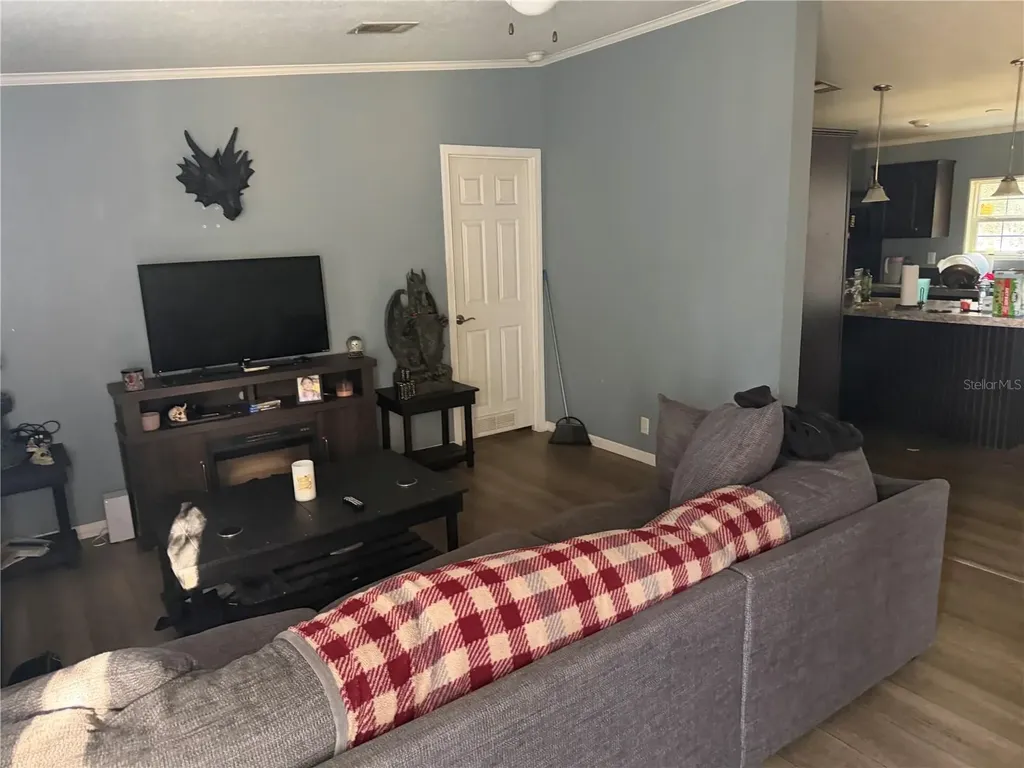 6412 Old Lake Wilson Road Davenport FL 33896