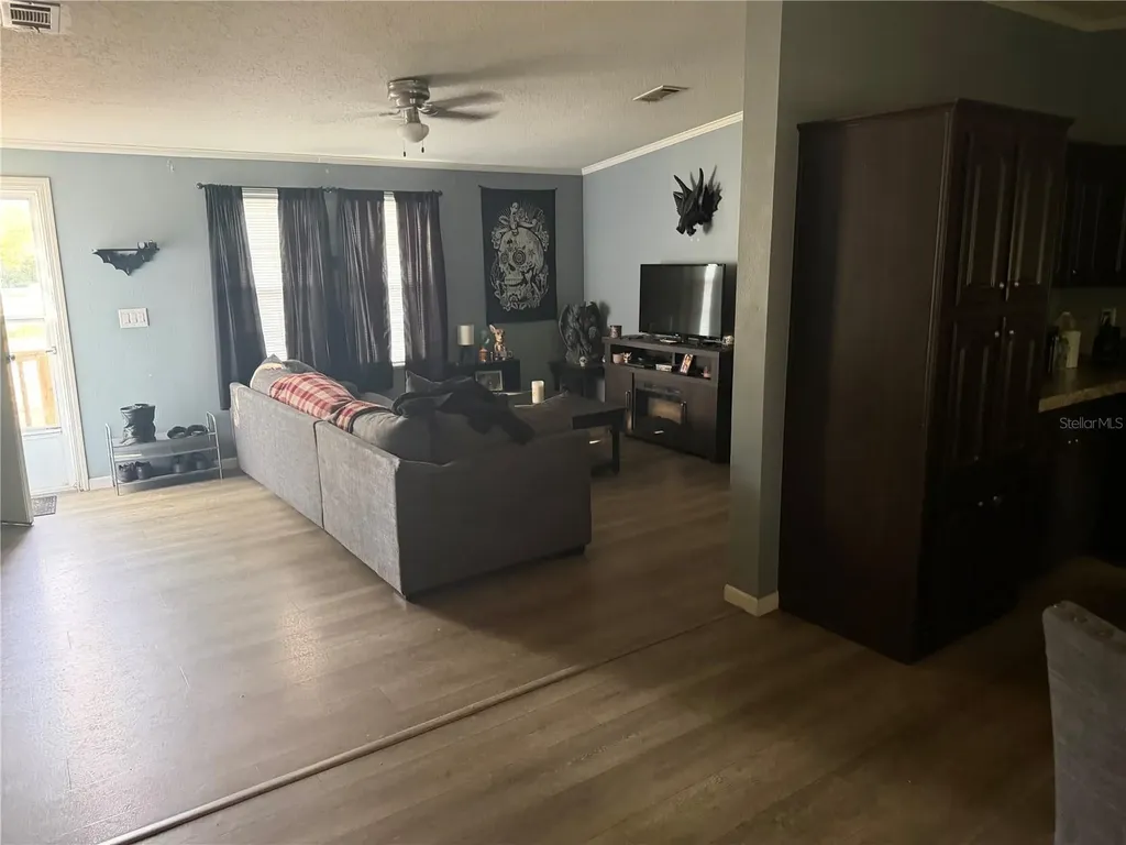 6412 Old Lake Wilson Road Davenport FL 33896