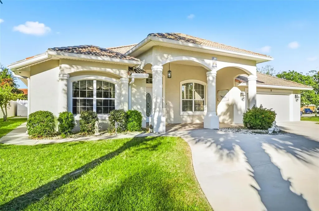 3 Falls Place Palm Coast FL 32137