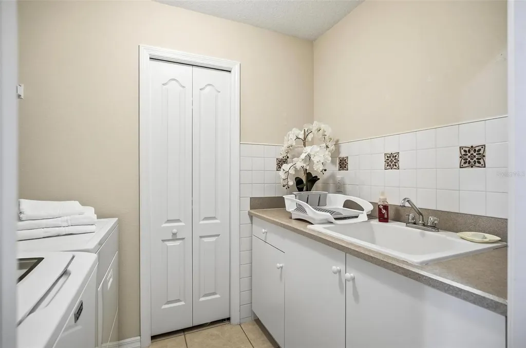 3 Falls Place Palm Coast FL 32137