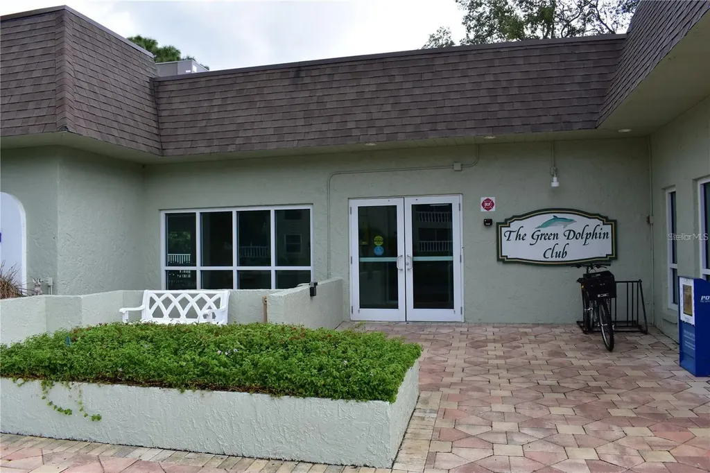 1250 S Pinellas Avenue Tarpon Springs FL 34689