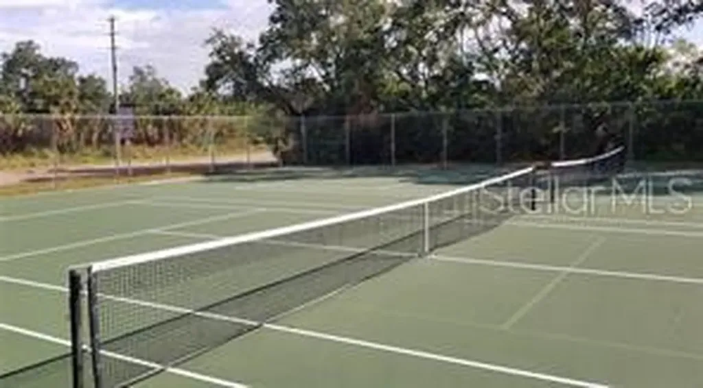 1250 S Pinellas Avenue Tarpon Springs FL 34689