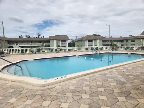 1250 S Pinellas Avenue Tarpon Springs FL 34689