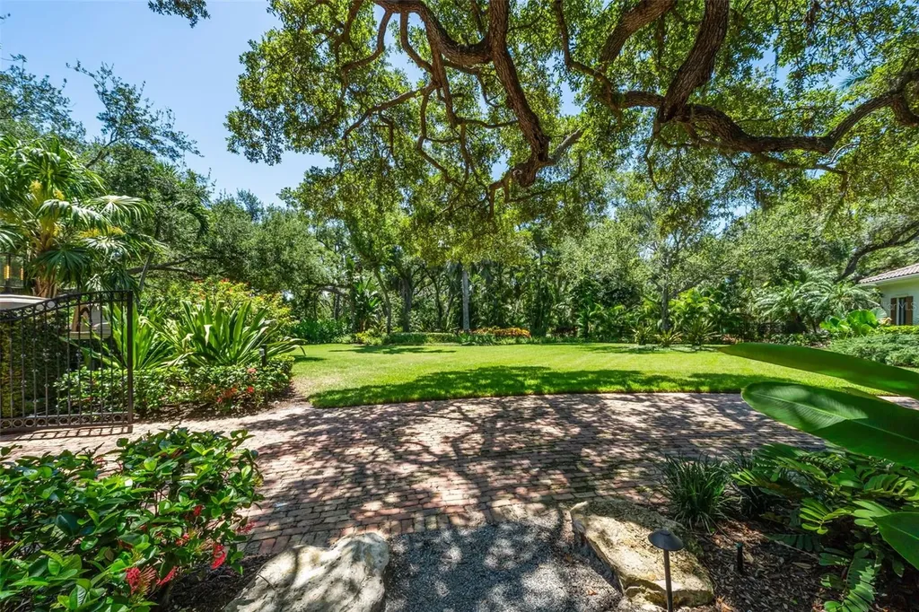 3000 Southwest Drive Sarasota FL 34239