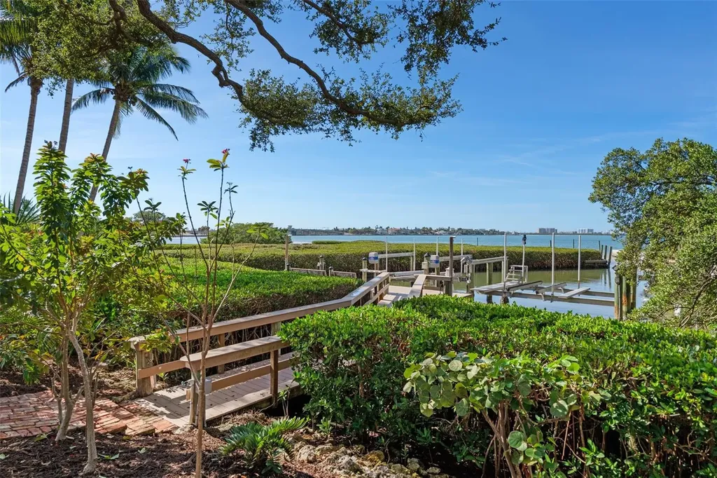 3000 Southwest Drive Sarasota FL 34239
