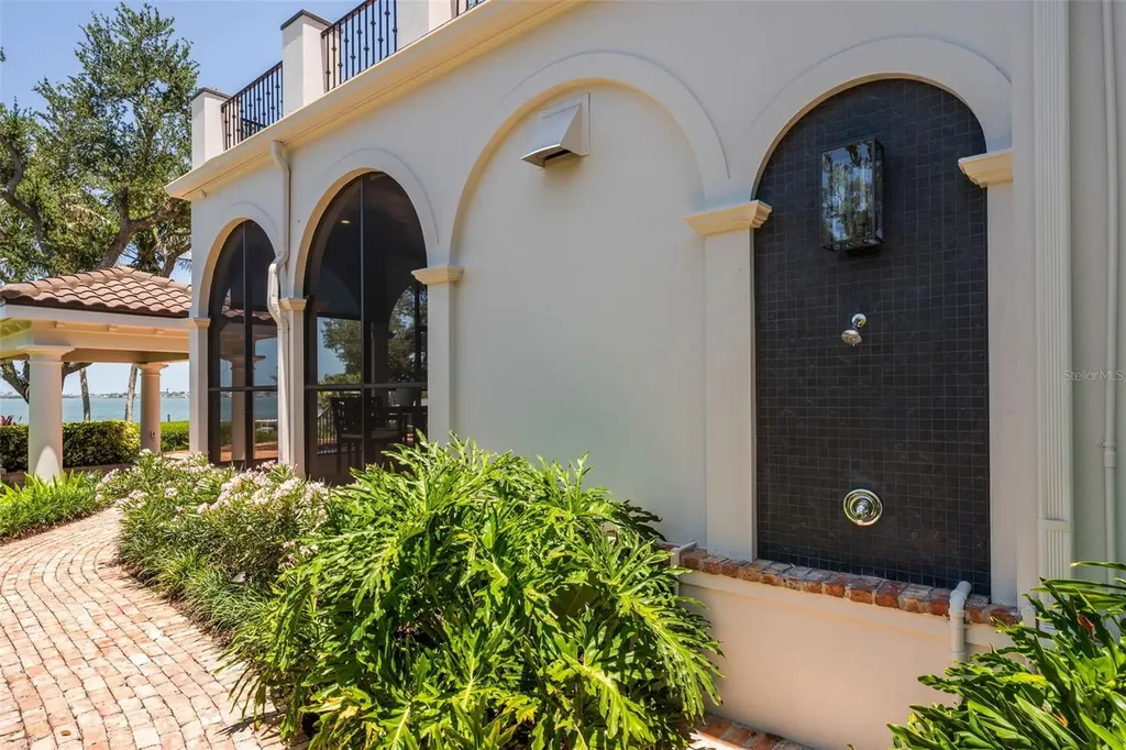3000 Southwest Drive Sarasota FL 34239