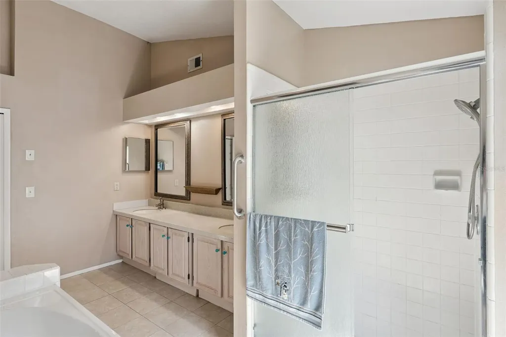 5526 Deepdale Drive Orlando FL 32821