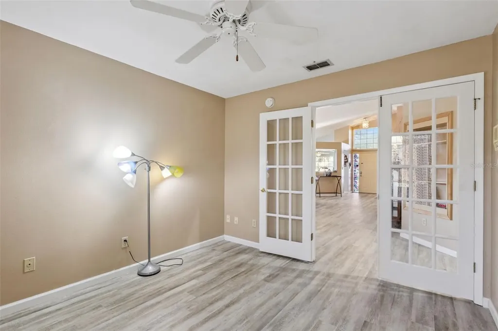 5526 Deepdale Drive Orlando FL 32821