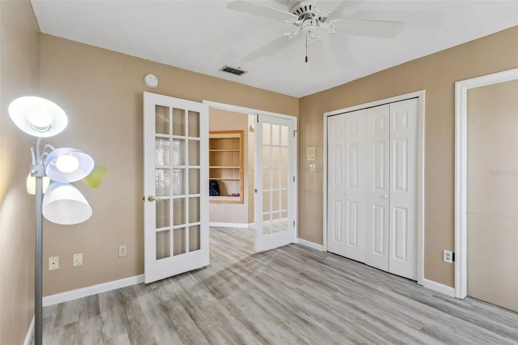 5526 Deepdale Drive Orlando FL 32821