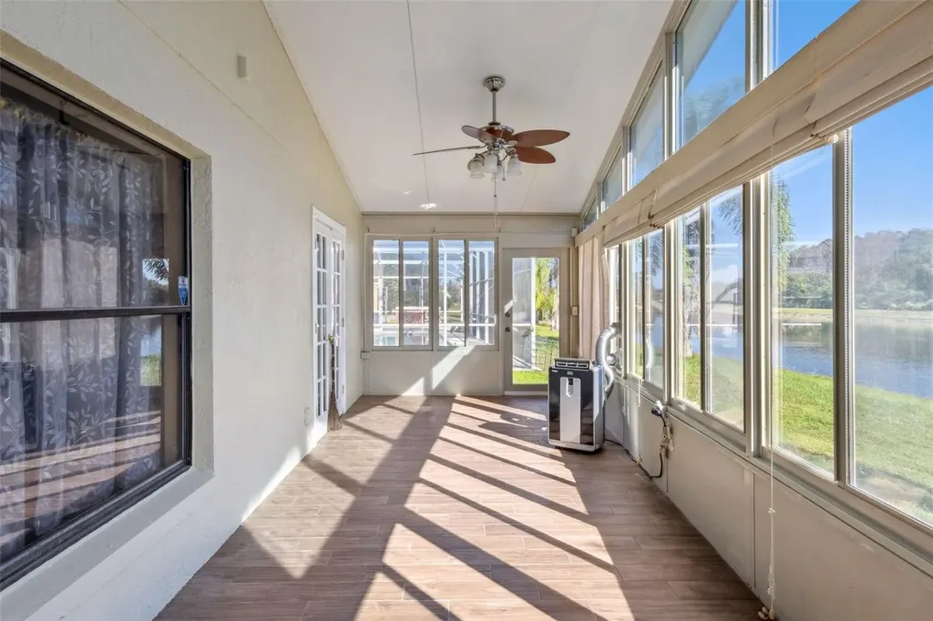 5526 Deepdale Drive Orlando FL 32821