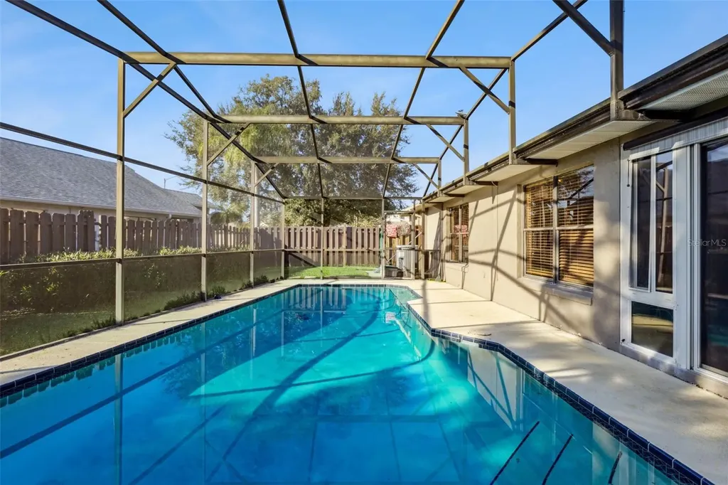 5526 Deepdale Drive Orlando FL 32821