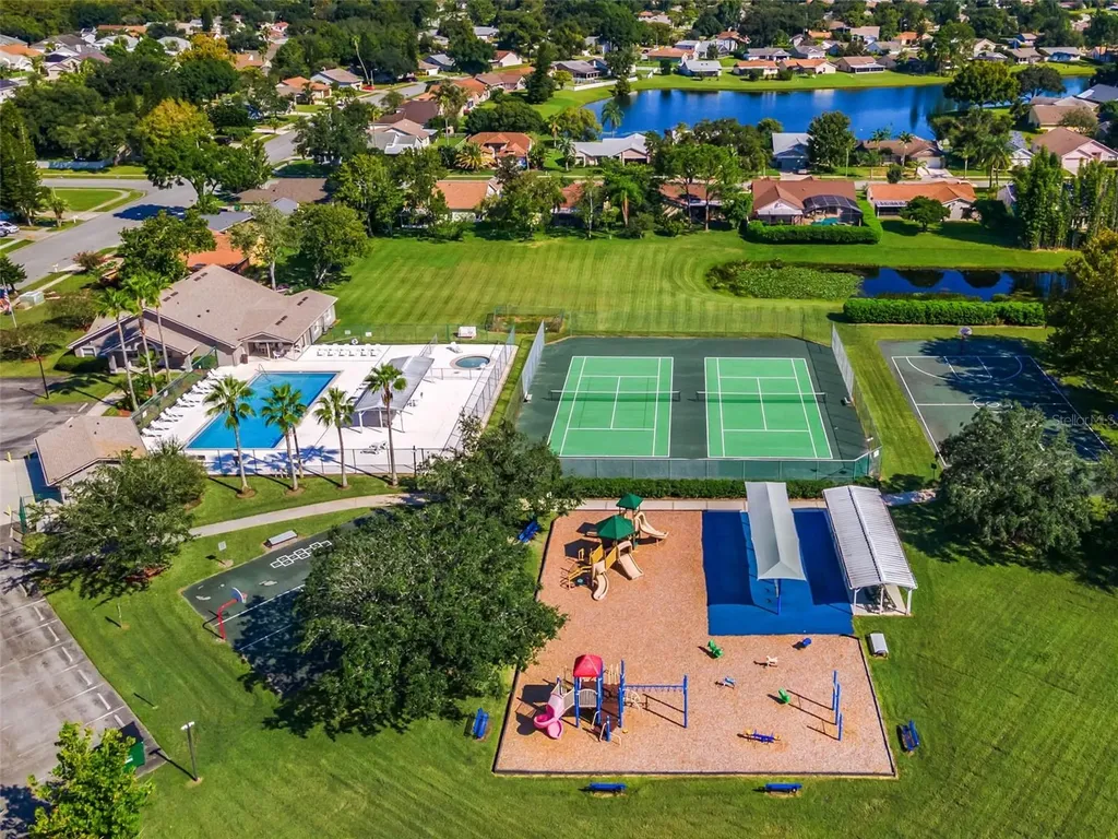 5526 Deepdale Drive Orlando FL 32821