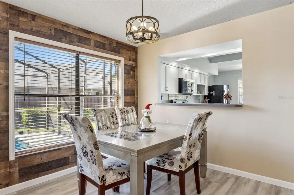 5526 Deepdale Drive Orlando FL 32821