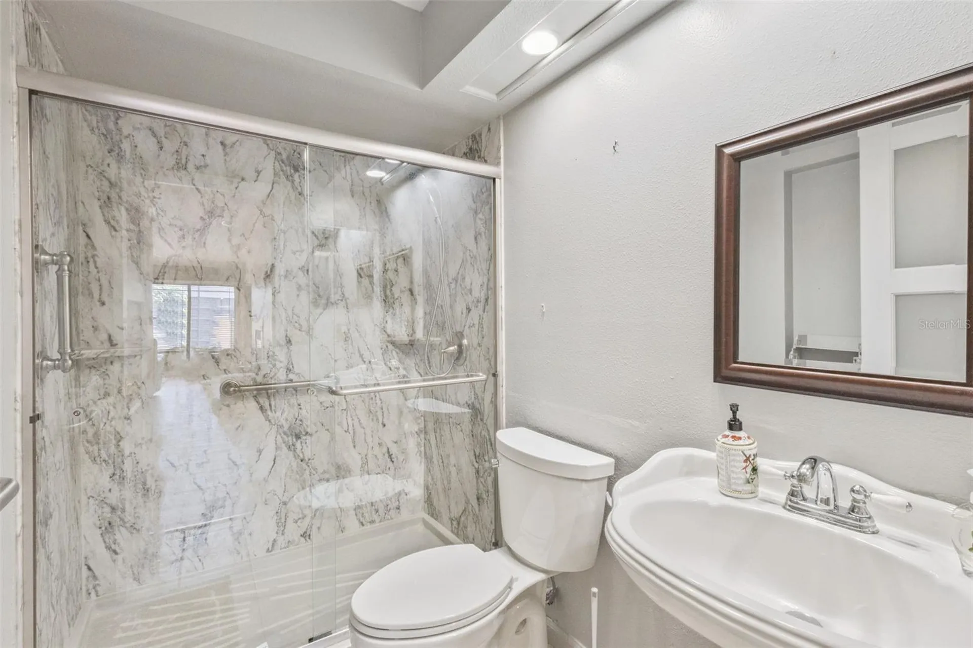 5526 Deepdale Drive Orlando FL 32821