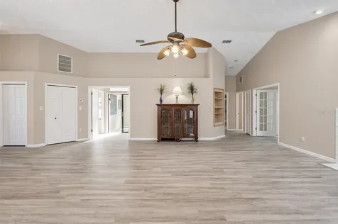 5526 Deepdale Drive Orlando FL 32821