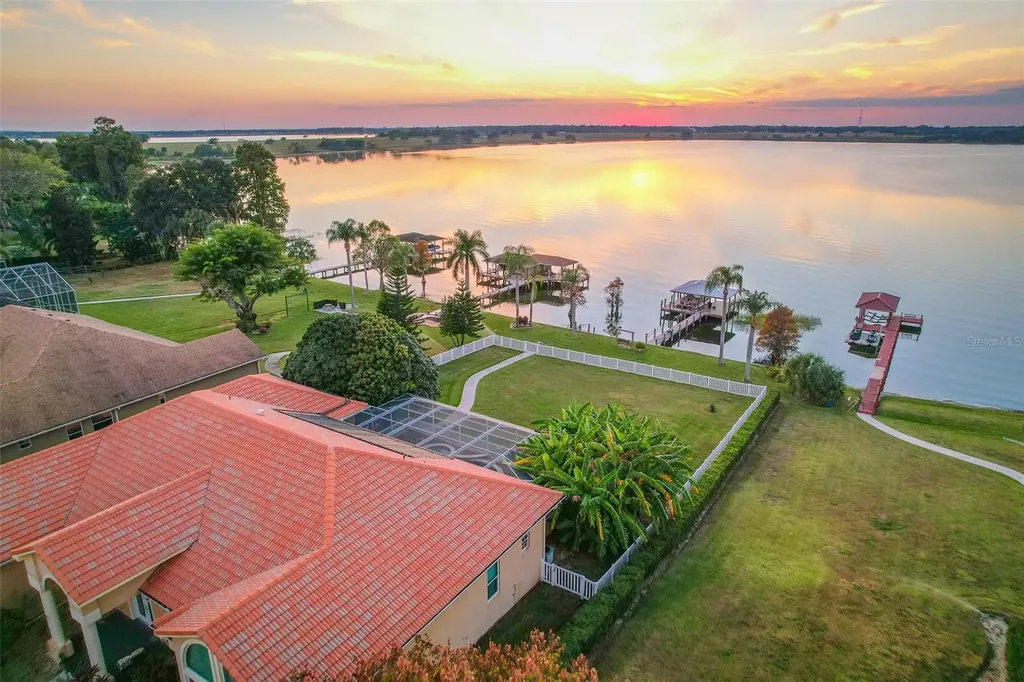 116 Raintree Court Auburndale FL 33823