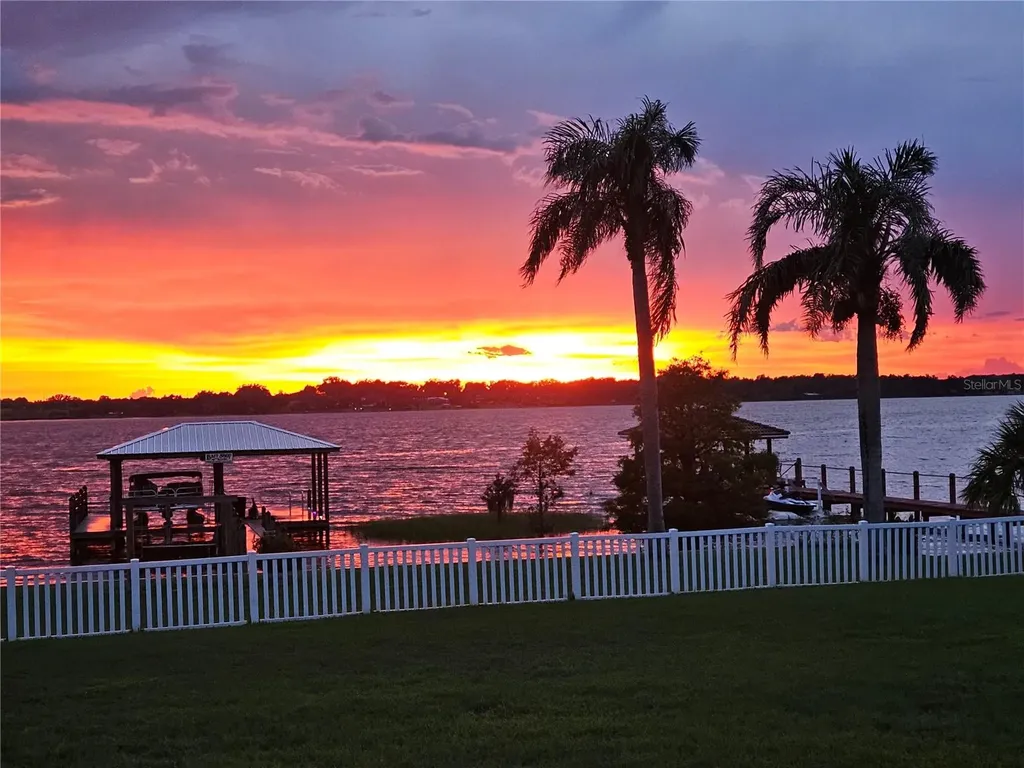 116 Raintree Court Auburndale FL 33823