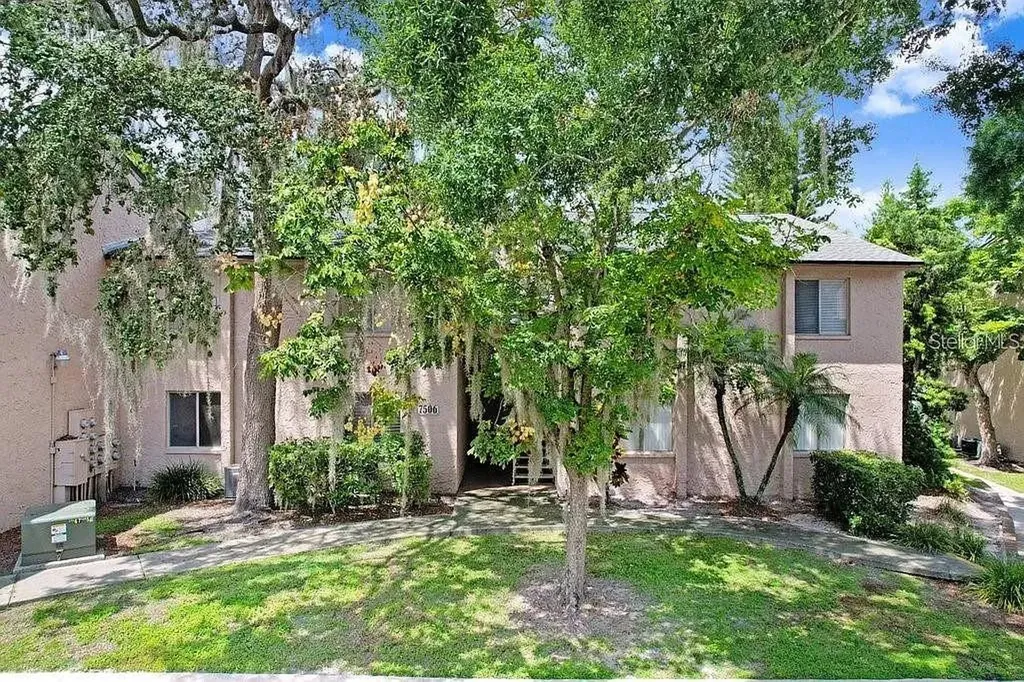 7506 Presley Place Tampa FL 33617