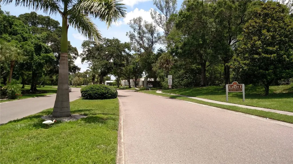 4634 Lake Boulevard Clearwater FL 33762
