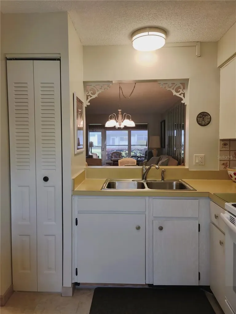 4634 Lake Boulevard Clearwater FL 33762