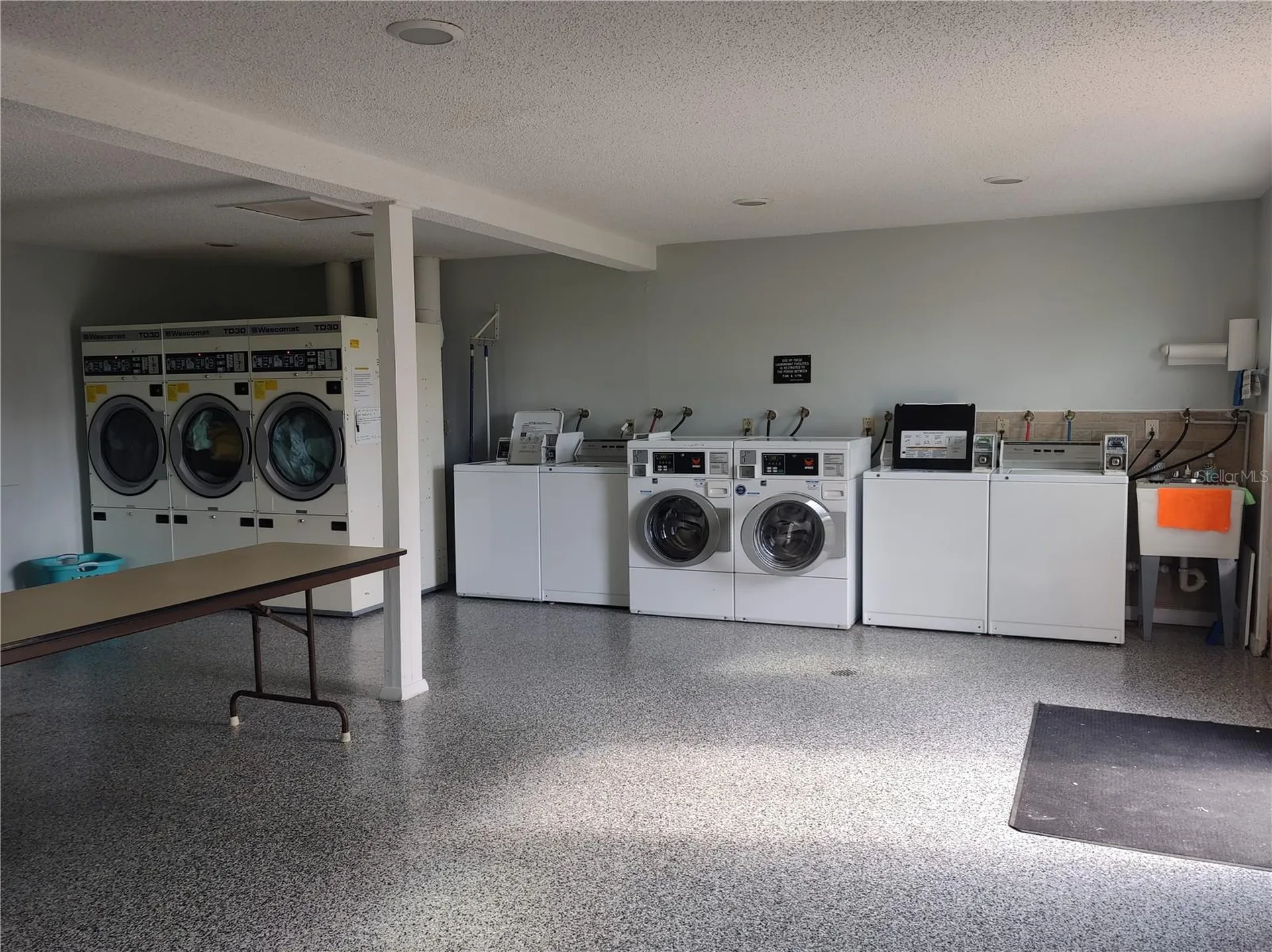 4634 Lake Boulevard Clearwater FL 33762