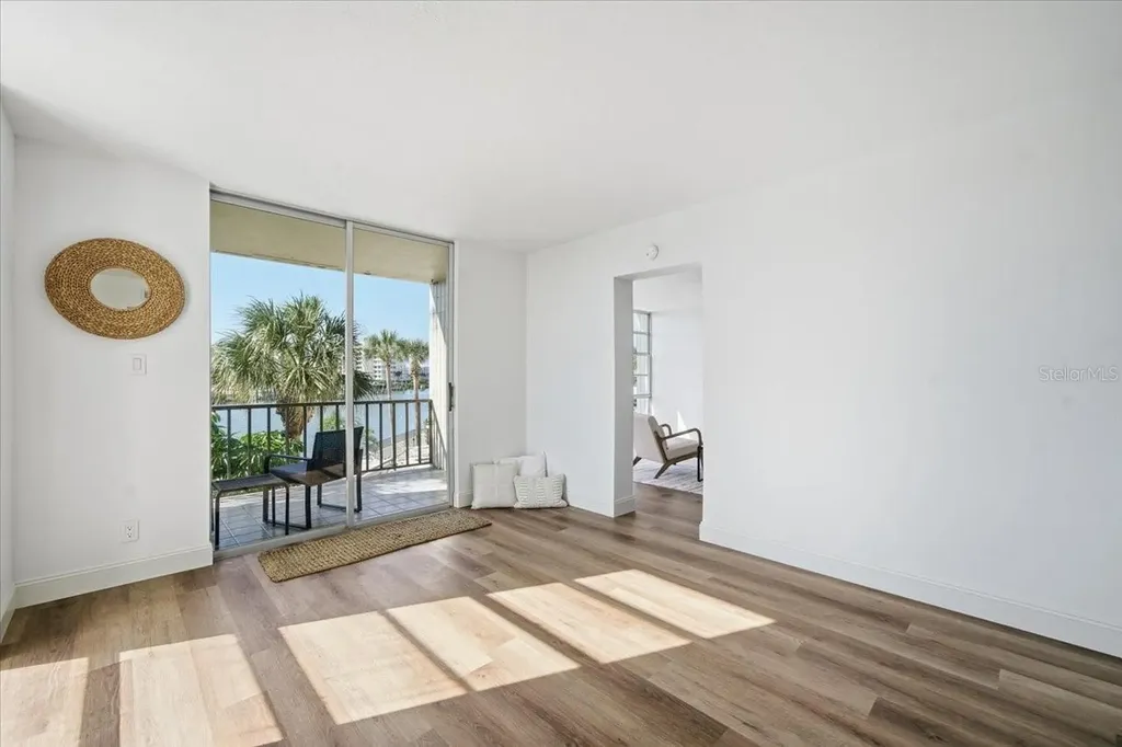 7400 Sun Island Drive S South Pasadena FL 33707