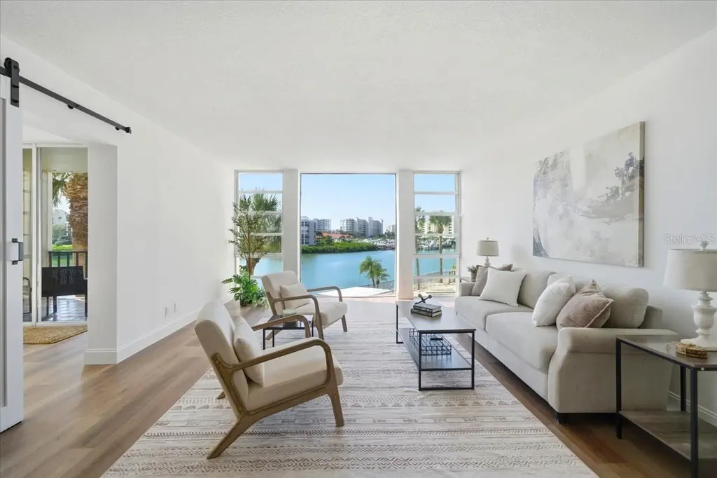 7400 Sun Island Drive S South Pasadena FL 33707