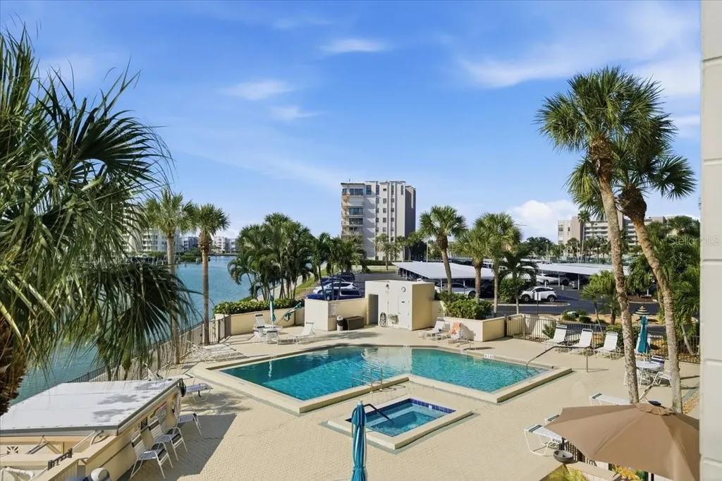 7400 Sun Island Drive S South Pasadena FL 33707