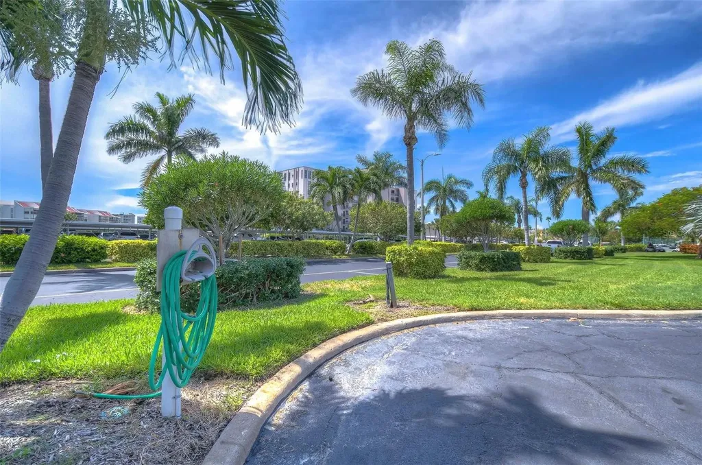 7400 Sun Island Drive S South Pasadena FL 33707