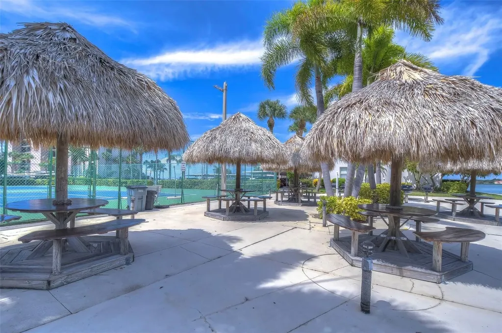 7400 Sun Island Drive S South Pasadena FL 33707