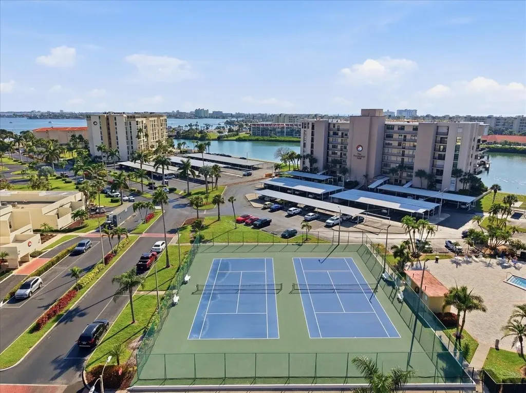 7400 Sun Island Drive S South Pasadena FL 33707