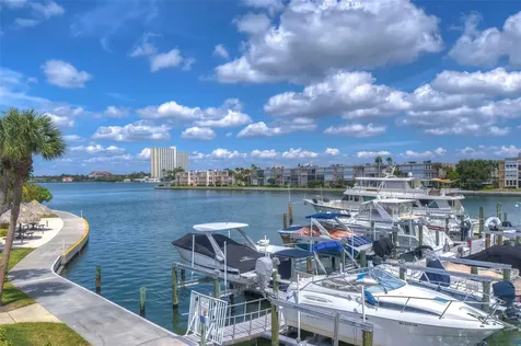 7400 Sun Island Drive S South Pasadena FL 33707