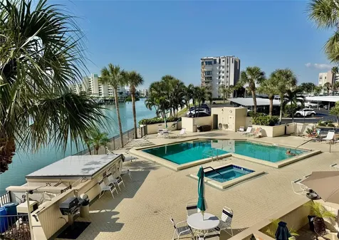7400 Sun Island Drive S South Pasadena FL 33707