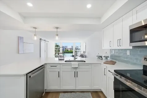 7400 Sun Island Drive S South Pasadena FL 33707