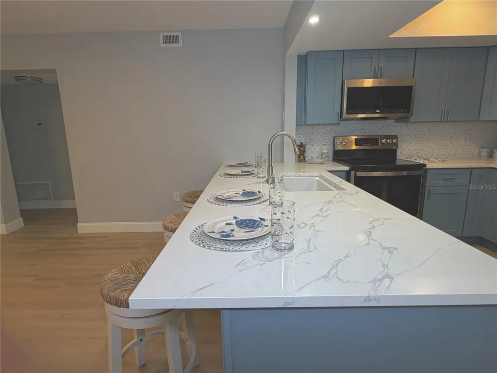 7550 Sunshine Skyway Lane S St Petersburg FL 33711