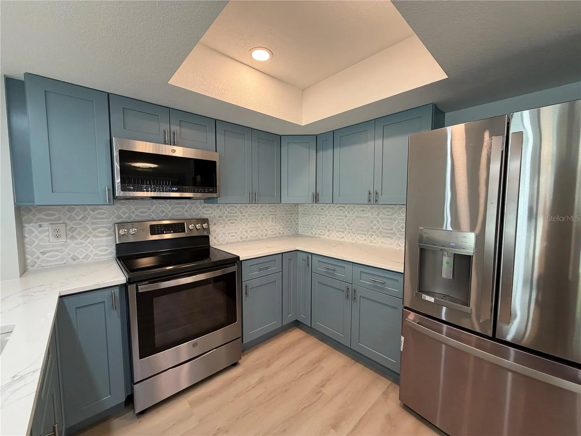 7550 Sunshine Skyway Lane S St Petersburg FL 33711