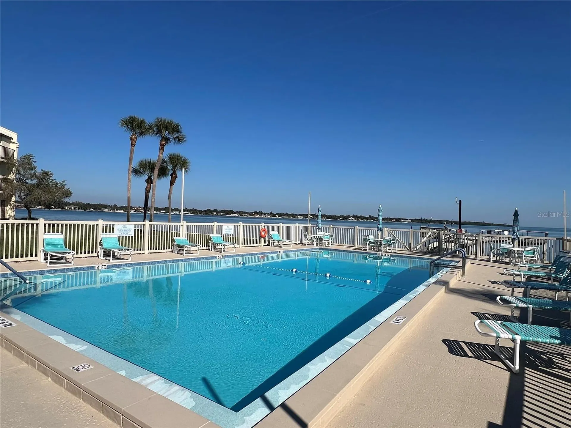 7550 Sunshine Skyway Lane S St Petersburg FL 33711