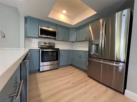 7550 Sunshine Skyway Lane S St Petersburg FL 33711