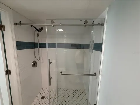 7550 Sunshine Skyway Lane S St Petersburg FL 33711