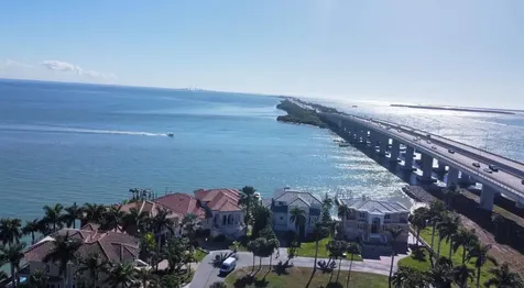 7550 Sunshine Skyway Lane S St Petersburg FL 33711