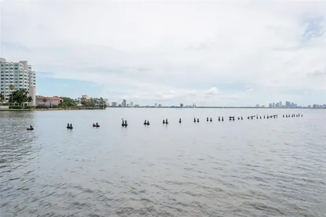 5020 Bayshore Boulevard Tampa FL 33611
