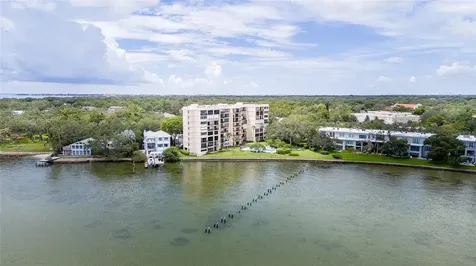 5020 Bayshore Boulevard Tampa FL 33611