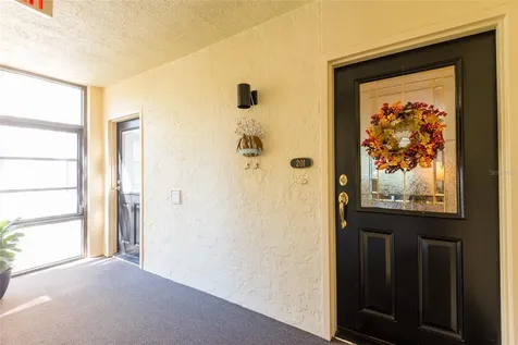 5020 Bayshore Boulevard Tampa FL 33611
