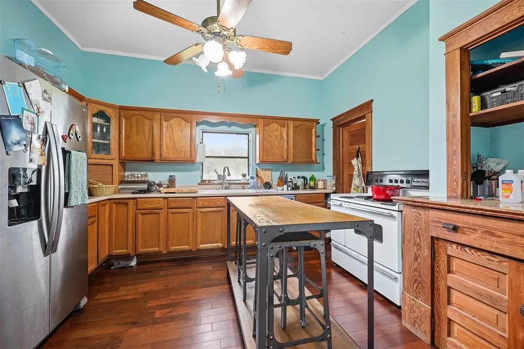 350 S 5th Street Orlando FL 32833